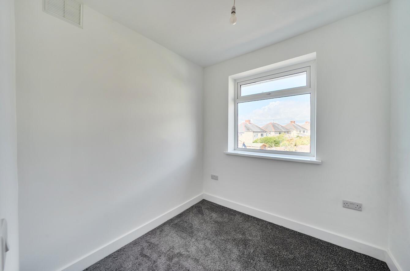 Pentyla Road, Cockett, Swansea, SA2 0YL